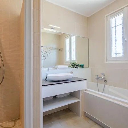 Holiday home Bindouletto By Interhome Sainte-Maxime