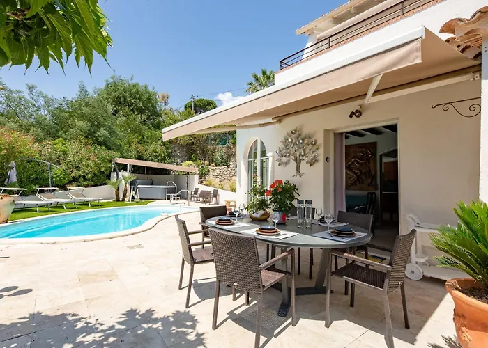 Bindouletto By Interhome Sainte-Maxime